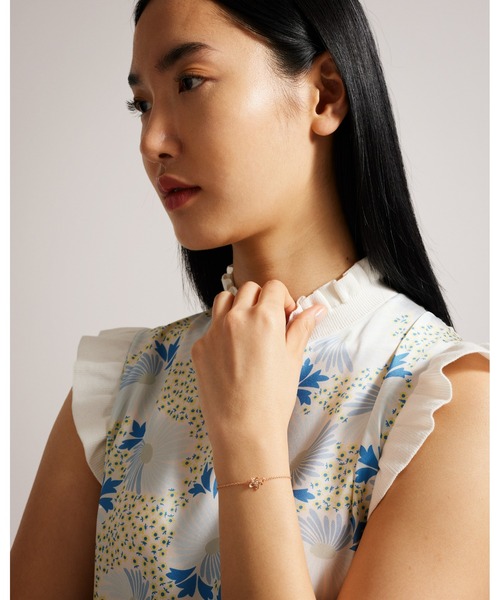 Ted Baker(テッドベーカー)の「BRAIDN ブロッサム ブレスレット(ブレスレット・レディース・ゴールド系その他・O/S)」の5枚目の写真