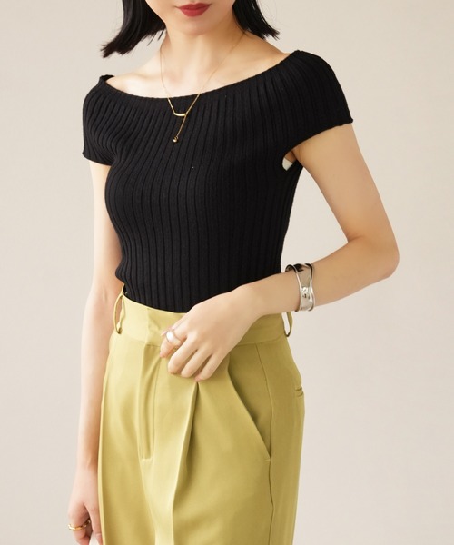 IAMUSE(アイアミューズ)の「デコルテボートネックトップス S0967【IAMUSE】(Tシャツ/カットソー・レディース・グレイッシュベージュ/アイボリー/ブラック・FREE)」の18枚目の写真