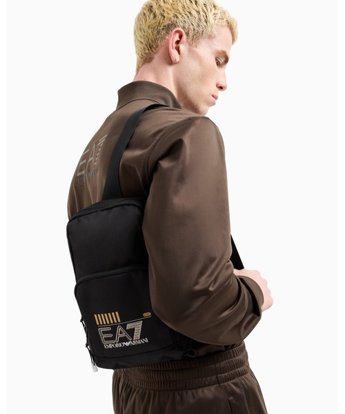 EMPORIO ARMANI EA7（エンポリオアルマーニイーエーセブン）の