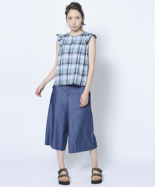 MILKFED.(ミルクフェド)の「【mini7月号掲載】DENIM GAUCHO PANTS (ガウチョパンツ/デニム)(その他パンツ・レディース・インディゴブルー/ホワイト・MEDIUM/SMALL)」の2枚目の写真