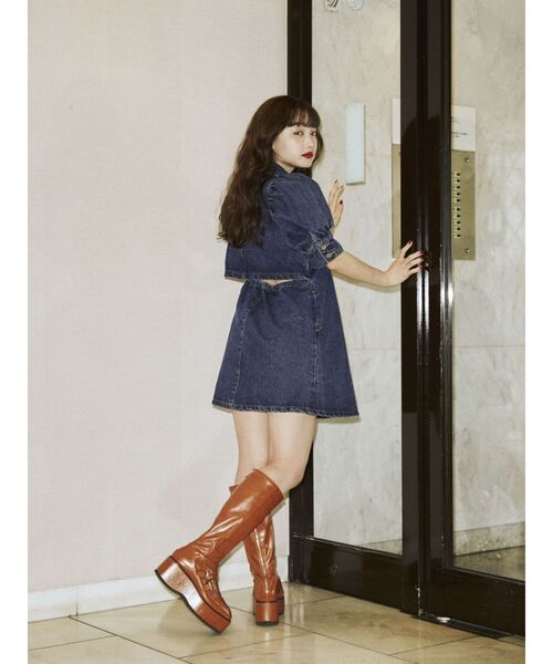 jouetie（ジュエティ）の「ボリュームスリーブワンピース【デニムワンピース】（ワンピース・レディース・ブラック/ブルー・MEDIUM）」の14枚目の写真