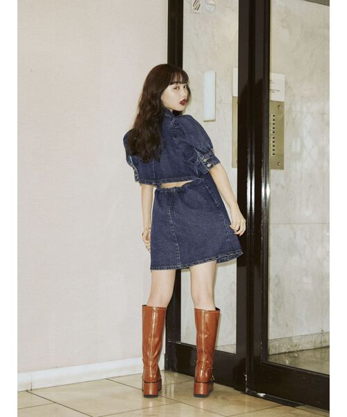 jouetie（ジュエティ）の「ボリュームスリーブワンピース【デニムワンピース】（ワンピース・レディース・ブラック/ブルー・MEDIUM）」の11枚目の写真