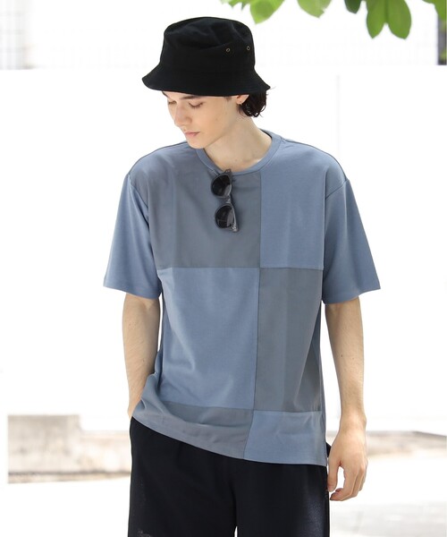 THE SHOP TK (ザ ショップ ティーケー )の「◆異素材スクエアパネルブロッキングTシャツ(Tシャツ/カットソー・メンズ・ブルー/ホワイト系/ブラック/ホワイト系その他5・02/03/04)」の1枚目の写真