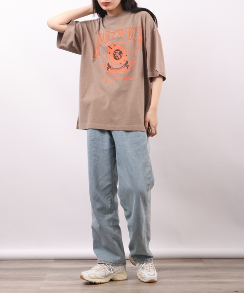 spiritoso(スピリトーゾ)の「spiritoso ピグメントHARTWICK カレッジロゴ半袖Tシャツ(Tシャツ/カットソー・レディース・チャコール/ネイビー/ホワイト系/ブラウン/ベビーピンク/ラベンダー・F)」の18枚目の写真