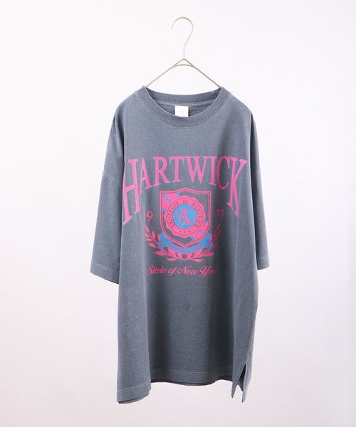 spiritoso(スピリトーゾ)の「spiritoso ピグメントHARTWICK カレッジロゴ半袖Tシャツ(Tシャツ/カットソー・レディース・チャコール/ネイビー/ホワイト系/ブラウン/ベビーピンク/ラベンダー・F)」の20枚目の写真