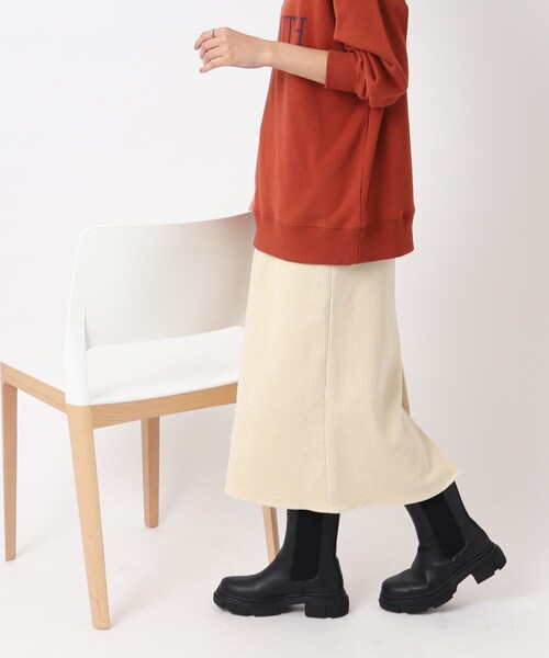 SHOO・LA・RUE（シューラルー）の「◆大人世代の コーデュロイ ナロースカート（スカート・レディース・チャコールグレー/アイボリー/キャメル・02/03/04）」の9枚目の写真