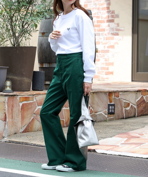 HANES(ヘインズ)の「【Hanes】BEEFY LONG SLEEVE T-SHIRT ワンポイントロゴ刺繍(Tシャツ/カットソー・メンズ・グレー/ブラック/ホワイト・L/M/XL)」の13枚目の写真