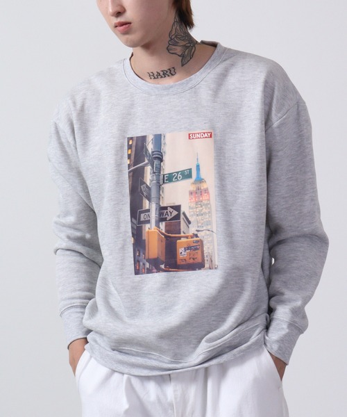 FUNALIVE(ファンアライブ)の「Printed loose-fit sweatshirt / プリントルーズフィット スウェットトレーナー unisex(スウェット・メンズ・杢グレー/ベージュ/ホワイト系/ホワイト/ネイビー/ブラック/ブラウン/ブラック系・M/XL/L)」の5枚目の写真