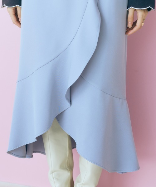 marun（マルン）の「＜大きいサイズ＞　ベルト付きフリルデザインスカート marun（スカート・レディース・ブラウン/サックスブルー・4L/5L/L/3L/LL）」の16枚目の写真