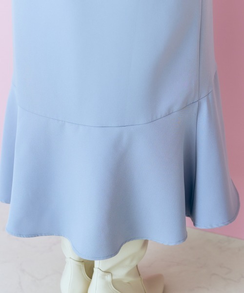 marun（マルン）の「＜大きいサイズ＞　ベルト付きフリルデザインスカート marun（スカート・レディース・ブラウン/サックスブルー・4L/5L/L/3L/LL）」の15枚目の写真