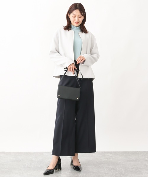 OFUON le MK（オフオンルエムケー）の「シアータートルネックカットソー/洗える（Tシャツ/カットソー・レディース・アイボリー/ブラック/ライトブルー・38）」の18枚目の写真