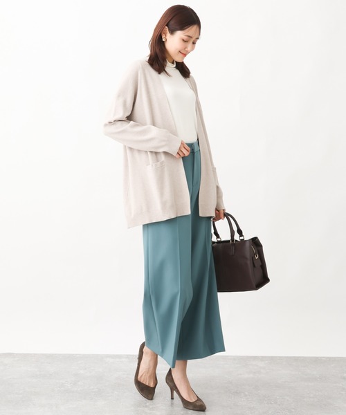 OFUON le MK（オフオンルエムケー）の「シアータートルネックカットソー/洗える（Tシャツ/カットソー・レディース・アイボリー/ブラック/ライトブルー・38）」の15枚目の写真