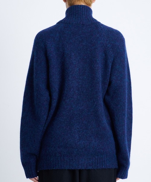 美品 エイトン ATON 日本製 ハイゲージ ウール タートルネック ニット 青 美品 エイトン ATON 日本製 ハイゲージ ウール タートルネック