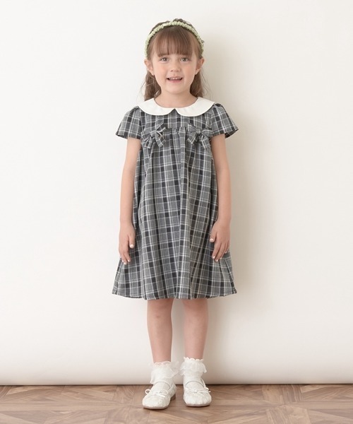 Lycee mine（リセマイン）の「【オケージョン対応】丸衿リボン付きワンピース（シャツワンピース・キッズ・ピンク/ベージュ/ミント/ネイビー/チャコール・100cm/130cm/110cm/120cm）」の2枚目の写真