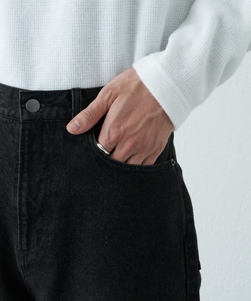 COLONY 2139（コロニートゥーワンスリーナイン）の「ワイドストレートデニム（デニムパンツ・メンズ・ブラック/サックスブルー/ブラック系その他/ブルー/インディゴブルー・MEDIUM/LARGE/SMALL）」の7枚目の写真