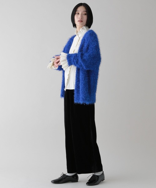 studio CLIP（スタディオクリップ）の「《natural by clip》3ゲージ フェザーヤーンVネックカーディガン（カーディガン/ボレロ・レディース・グレー/チャコール・FREE）」の15枚目の写真