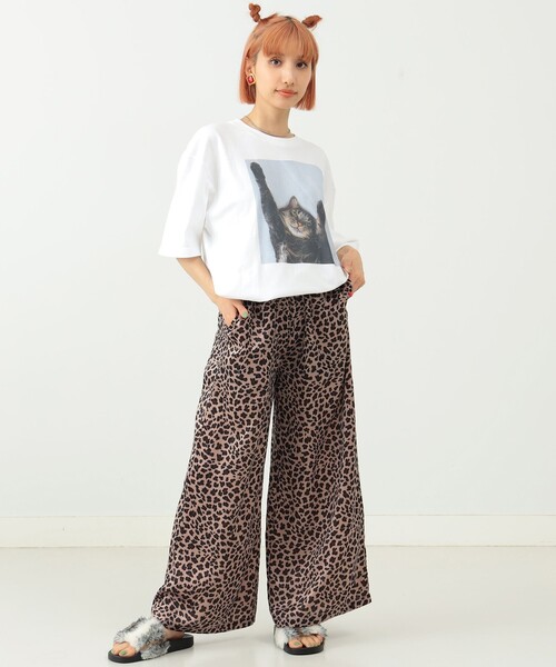 mmts(マミタス)の「〈UNISEX〉清水奈緒 / デコフォトTシャツ(Tシャツ/カットソー・レディース・ブラック/ホワイト・S/M/L/XL)」の6枚目の写真