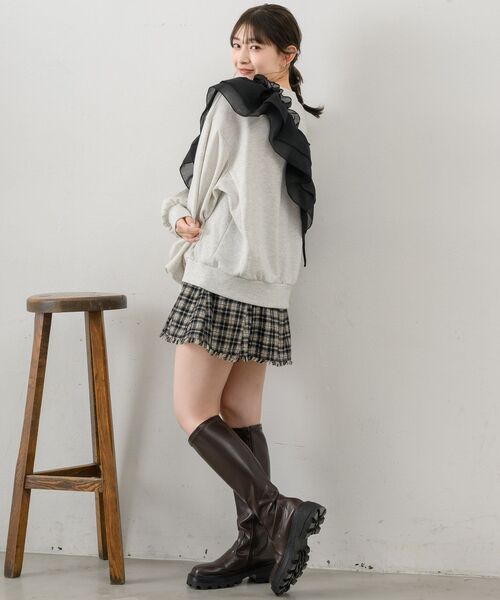 RETRO GIRL（レトロガール）の「裏毛トレーナー×ビスチェSET（スウェット・レディース・ブラック/ホワイト系その他/イエロー・FREE）」の5枚目の写真