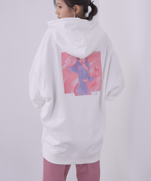 vis-`a-vis(ビサビ)の「【WEB限定】【J'aDoRe限定】【コラボ】ミチ&藍にいなバックプリントイラストパーカー(パーカー・レディース・ホワイト・FREE)」の1枚目の写真