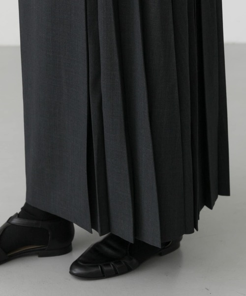 かぐれ(カグレ)の「ラッププリーツスカート(スカート・レディース・チャコールグレー/ブラック・FREE)」の14枚目の写真