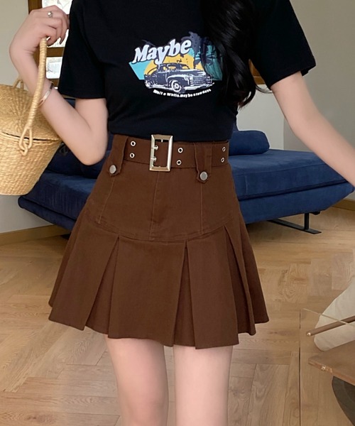 DIAVEL（ディアベル）の「ベルト付きプリーツミニスカート（スカート・レディース・ブラック/カーキ/ブラウン・S/M/L）」の18枚目の写真