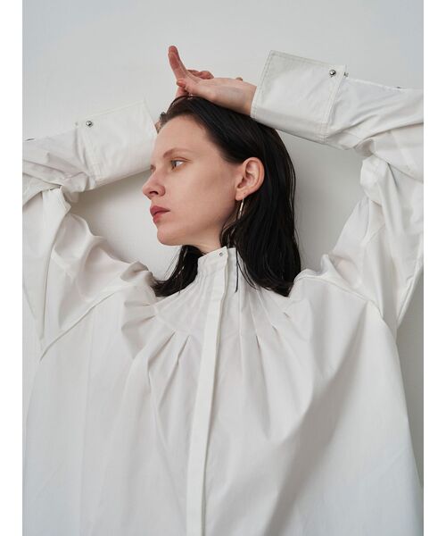 ELENDEEK（エレンディーク）の「ラグランスリーブシャツブラウス（シャツ/ブラウス・レディース・ブラック/オフホワイト・FREE）」の6枚目の写真