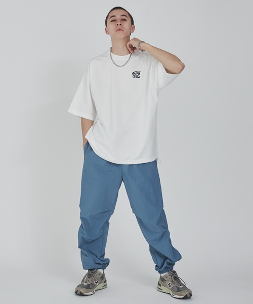 WEGO（ウィゴー）の「WEGO/ワンポイントロゴドロストT（Tシャツ/カットソー・メンズ・ブラック/ホワイト・LARGE/MEDIUM）」の3枚目の写真