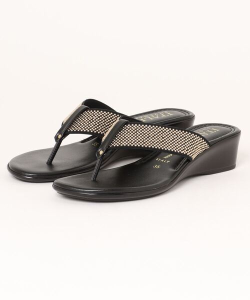 inter-chaussures（インターショシュール）の「【ITALIAN SHOEMAKERS】ラウンドスタッズトングサンダル(942341)（サンダル・レディース・ブラック/ベージュ/シルバー・37/36/39/38/35）」の6枚目の写真