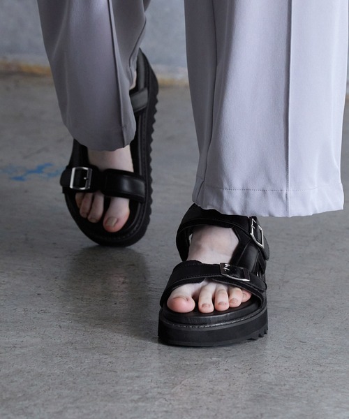 【SERACE】シャークハイソールダブルストラップサンダル(＋6㎝) SERACE】Shark high sole double strap sandal / シャークハイ