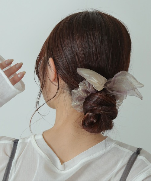 一点物⭐︎★⭐︎オーガンジー128キラキラオーガンジートリプルリボンシュシュビジュー 一点物オーガンジー128キラキラオーガンジートリプルリボン