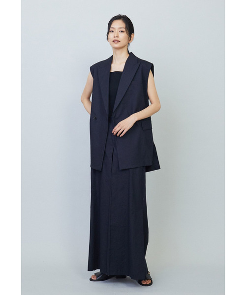 美品 1er Arrondissement リネンソフト ジレ ベスト 黒　麻 美品 1er Arrondissement リネンソフト ジレ ベスト 黒 麻