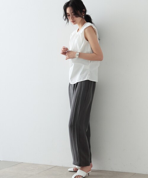 GALLEST（ギャレスト）の「◆タックフレンチスリーブブラウス（シャツ/ブラウス・レディース・ボルドー/ホワイト/ブラック・38）」の5枚目の写真