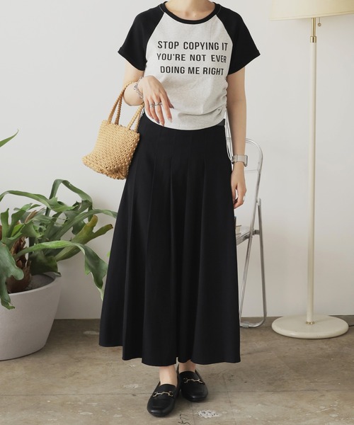 ROOPTOKYO(ループトウキョウ)の「サイドギャザーリンガー半袖Tシャツ(Tシャツ/カットソー・レディース・ブラック/ネイビー・FREE)」の6枚目の写真