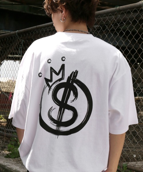 SIDEWAY STANCE（サイドウェイスタンス）の「【SIDEWAY STANCE】オリジナル グラフィック プリント/ワッペン刺しゅう 半袖Tシャツ（Tシャツ/カットソー・メンズ・ブラック/ホワイト/レッド/ホワイト系1/パープル系/グレー系/ホワイト系/ブラック系1/カーキ系1/ブラック系/ブラック系3/ホワイト系4/レッド系4/ホワイト系2/グレー系2/パープル系3/グレー系3/グレー系4/ブラック系2/カーキ系2/ホワイト系3/ブラック系4/ホワイト系5/ホワイト系6/ブラック系6/カーキ系6/パープル系5/ブラック系5/ホワイト系7/ブラック系7/ブルー系7・SMALL/MEDIUM/LARGE/X-LARGE）」の3枚目の写真