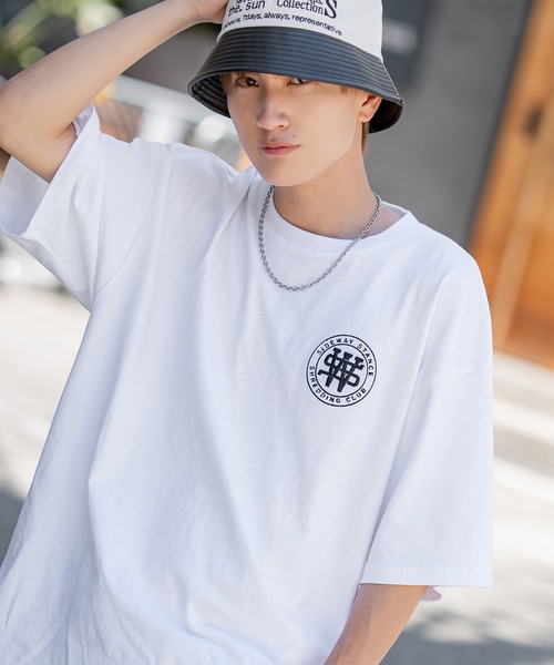 SIDEWAY STANCE（サイドウェイスタンス）の「【SIDEWAY STANCE】オリジナル グラフィック プリント/ワッペン刺しゅう 半袖Tシャツ（Tシャツ/カットソー・メンズ・ブラック/ホワイト/レッド/ホワイト系1/パープル系/グレー系/ホワイト系/ブラック系1/カーキ系1/ブラック系/ブラック系3/ホワイト系4/レッド系4/ホワイト系2/グレー系2/パープル系3/グレー系3/グレー系4/ブラック系2/カーキ系2/ホワイト系3/ブラック系4/ホワイト系5/ホワイト系6/ブラック系6/カーキ系6/パープル系5/ブラック系5/ホワイト系7/ブラック系7/ブルー系7・SMALL/MEDIUM/LARGE/X-LARGE）」の6枚目の写真