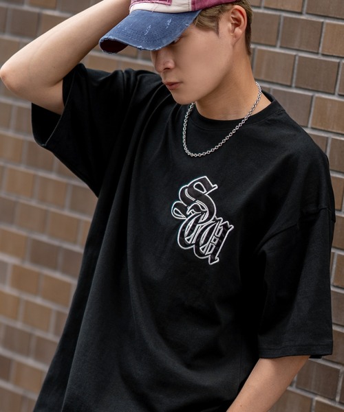 SIDEWAY STANCE（サイドウェイスタンス）の「【SIDEWAY STANCE】オリジナル グラフィック プリント/ワッペン刺しゅう 半袖Tシャツ（Tシャツ/カットソー・メンズ・ブラック/ホワイト/レッド/ホワイト系1/パープル系/グレー系/ホワイト系/ブラック系1/カーキ系1/ブラック系/ブラック系3/ホワイト系4/レッド系4/ホワイト系2/グレー系2/パープル系3/グレー系3/グレー系4/ブラック系2/カーキ系2/ホワイト系3/ブラック系4/ホワイト系5/ホワイト系6/ブラック系6/カーキ系6/パープル系5/ブラック系5/ホワイト系7/ブラック系7/ブルー系7・SMALL/MEDIUM/LARGE/X-LARGE）」の13枚目の写真