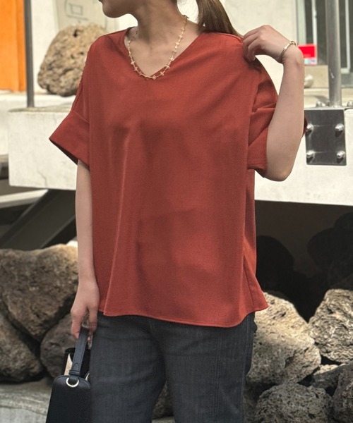 un dix cors(アンディコール)の「《二の腕・お腹カバー・リバイバルアイテム》ニュアンススリーブブラウス(シャツ/ブラウス・レディース・ブラック/レッド/オフホワイト/ピンク・FREE)」の8枚目の写真