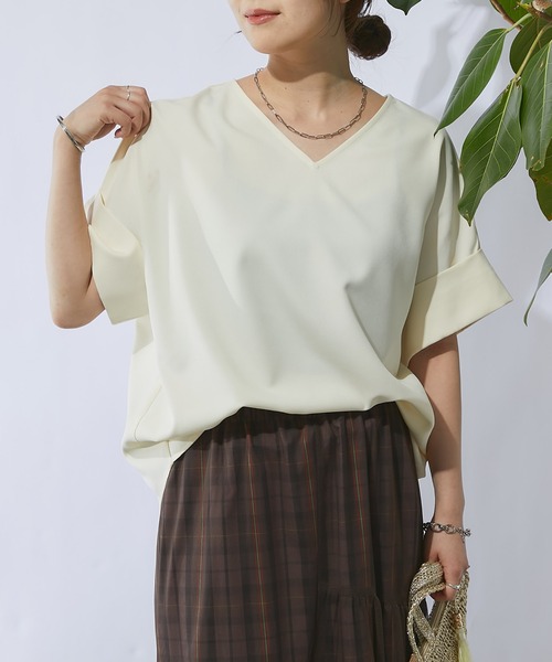 un dix cors(アンディコール)の「《二の腕・お腹カバー・リバイバルアイテム》ニュアンススリーブブラウス(シャツ/ブラウス・レディース・ブラック/レッド/オフホワイト/ピンク・FREE)」の18枚目の写真