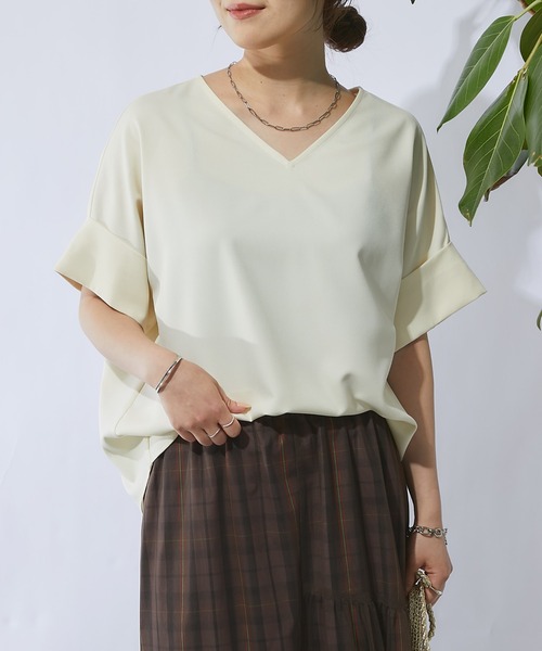 un dix cors(アンディコール)の「《二の腕・お腹カバー・リバイバルアイテム》ニュアンススリーブブラウス(シャツ/ブラウス・レディース・ブラック/レッド/オフホワイト/ピンク・FREE)」の17枚目の写真