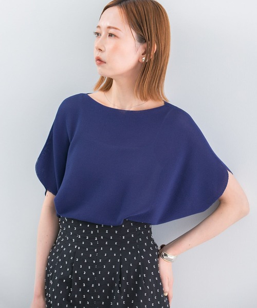URBAN RESEARCH ROSSO WOMEN（アーバンリサーチ　ロッソ）の「ボートネックガータープルオーバー（ニット/セーター・レディース・ブルー/オフホワイト/ブラック・FREE）」の11枚目の写真