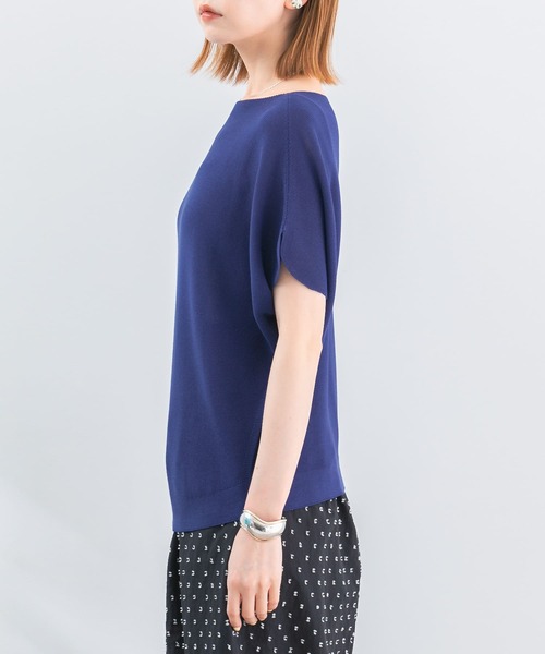 URBAN RESEARCH ROSSO WOMEN（アーバンリサーチ　ロッソ）の「ボートネックガータープルオーバー（ニット/セーター・レディース・ブルー/オフホワイト/ブラック・FREE）」の15枚目の写真