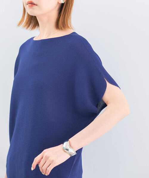 URBAN RESEARCH ROSSO WOMEN（アーバンリサーチ　ロッソ）の「ボートネックガータープルオーバー（ニット/セーター・レディース・ブルー/オフホワイト/ブラック・FREE）」の19枚目の写真