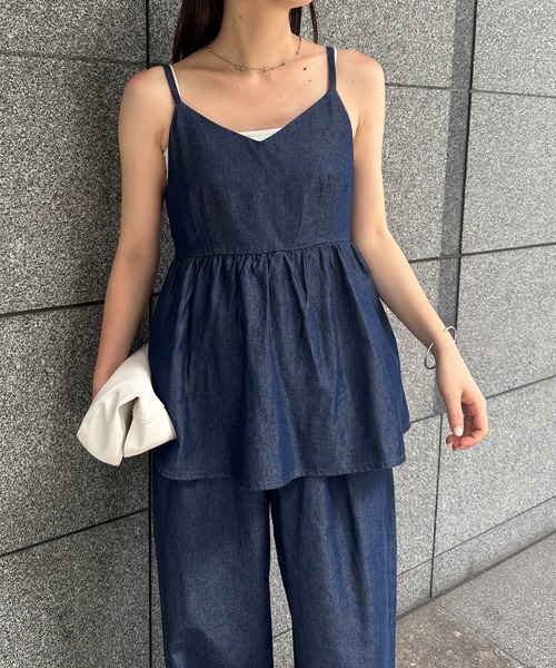 RANAN（ラナン）の「デニムキャミビスチェセットアップ（セットアップ・レディース・ブルー/ブラック・LL/M/L）」の2枚目の写真