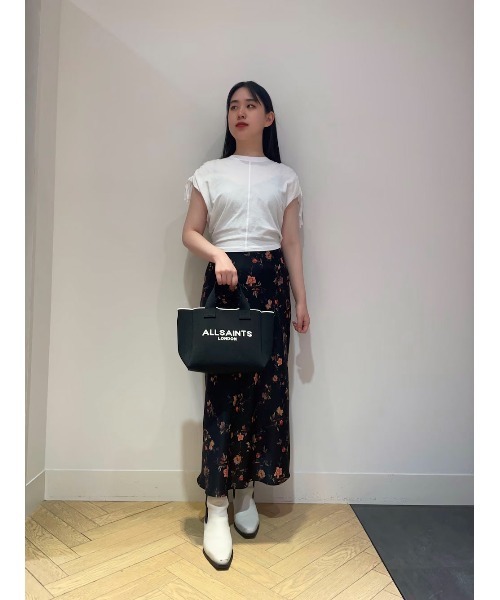 セール】CASSIE CREW NECK SLEEVELESS T-SHIRT | CASSIE クルー