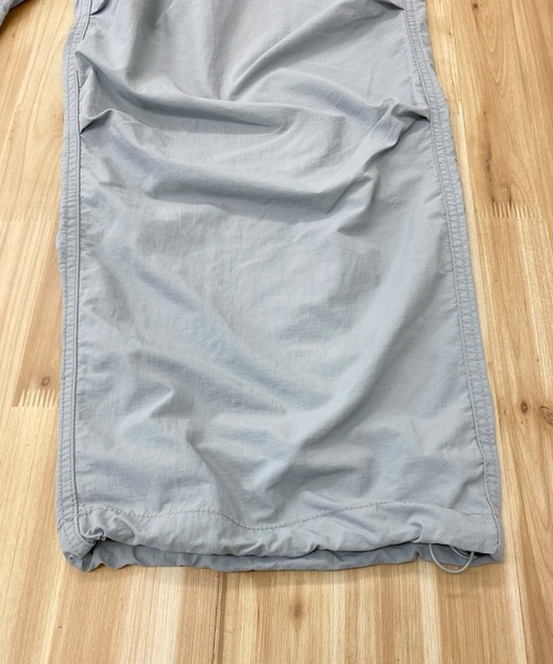 TopIsm（トップイズム）の「【2024】リップストップナイロン 無地 パラシュートパンツ（カーゴパンツ・メンズ・オリーブ/ブラック/ライトグレー/カーキ系・LL/L/M）」の20枚目の写真