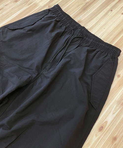 TopIsm（トップイズム）の「【2024】リップストップナイロン 無地 パラシュートパンツ（カーゴパンツ・メンズ・オリーブ/ブラック/ライトグレー/カーキ系・LL/L/M）」の16枚目の写真