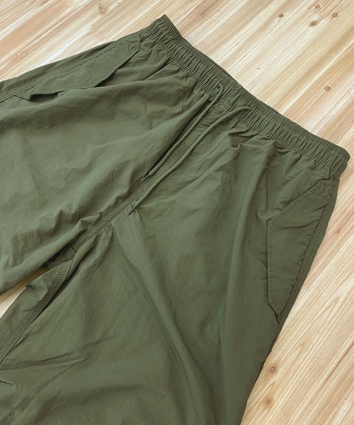 TopIsm（トップイズム）の「【2024】リップストップナイロン 無地 パラシュートパンツ（カーゴパンツ・メンズ・オリーブ/ブラック/ライトグレー/カーキ系・LL/L/M）」の14枚目の写真