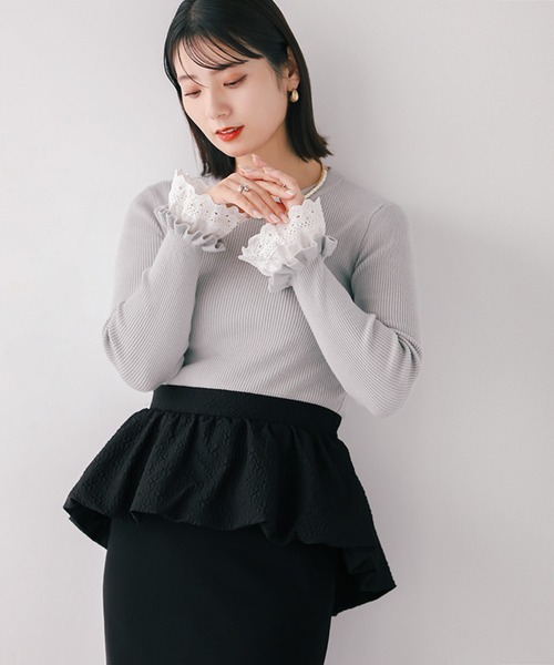 Fit more(フィットモア)の「【ZOZO限定商品】レースフレアスリーブリブニット(ニット/セーター・レディース・ピンク/アイボリー/ブラック/グレー・FREE)」の9枚目の写真