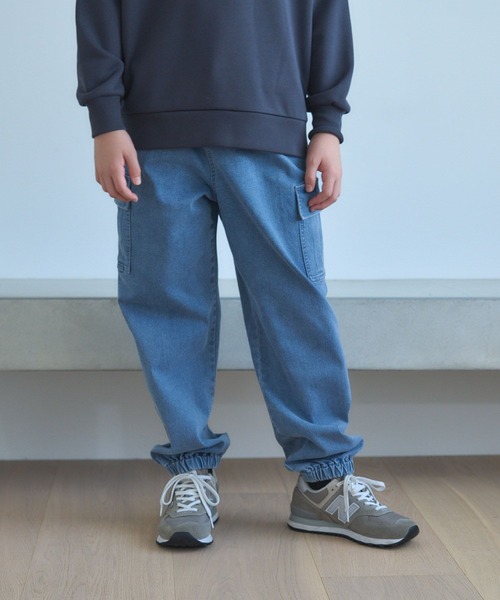 GLOBAL WORK(グローバルワーク)の「スゴラクストレッチカーゴジョグパンツ/115788(カーゴパンツ・キッズ・ブラック系その他/カーキ/ブラック/ライトブルー・120cm/130cm/140cm/150cm/160cm/170cm)」の4枚目の写真