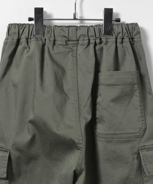 GLOBAL WORK(グローバルワーク)の「スゴラクストレッチカーゴジョグパンツ/115788(カーゴパンツ・キッズ・ブラック系その他/カーキ/ブラック/ライトブルー・120cm/130cm/140cm/150cm/160cm/170cm)」の21枚目の写真